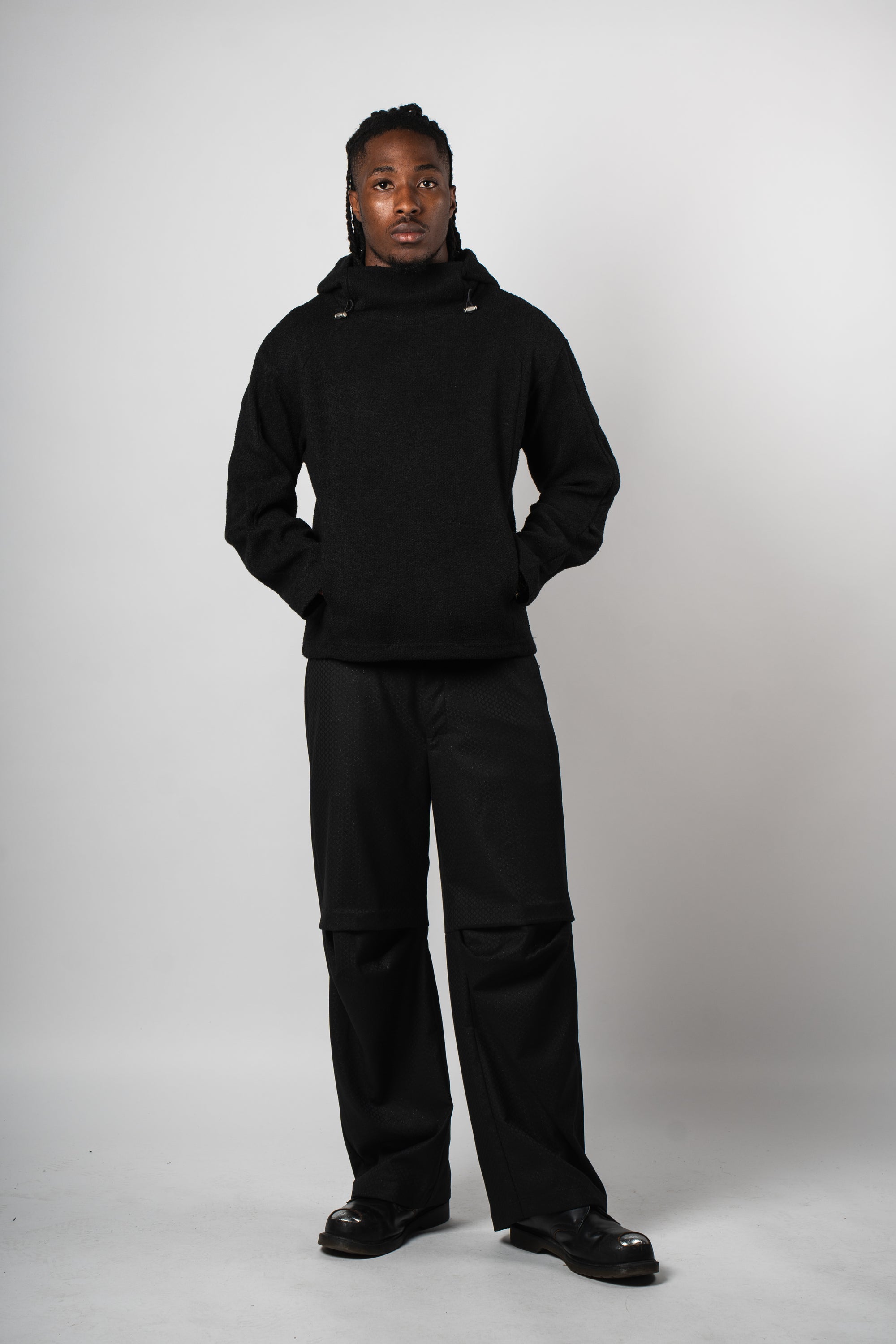Scimitar Woven Hoodie Black
