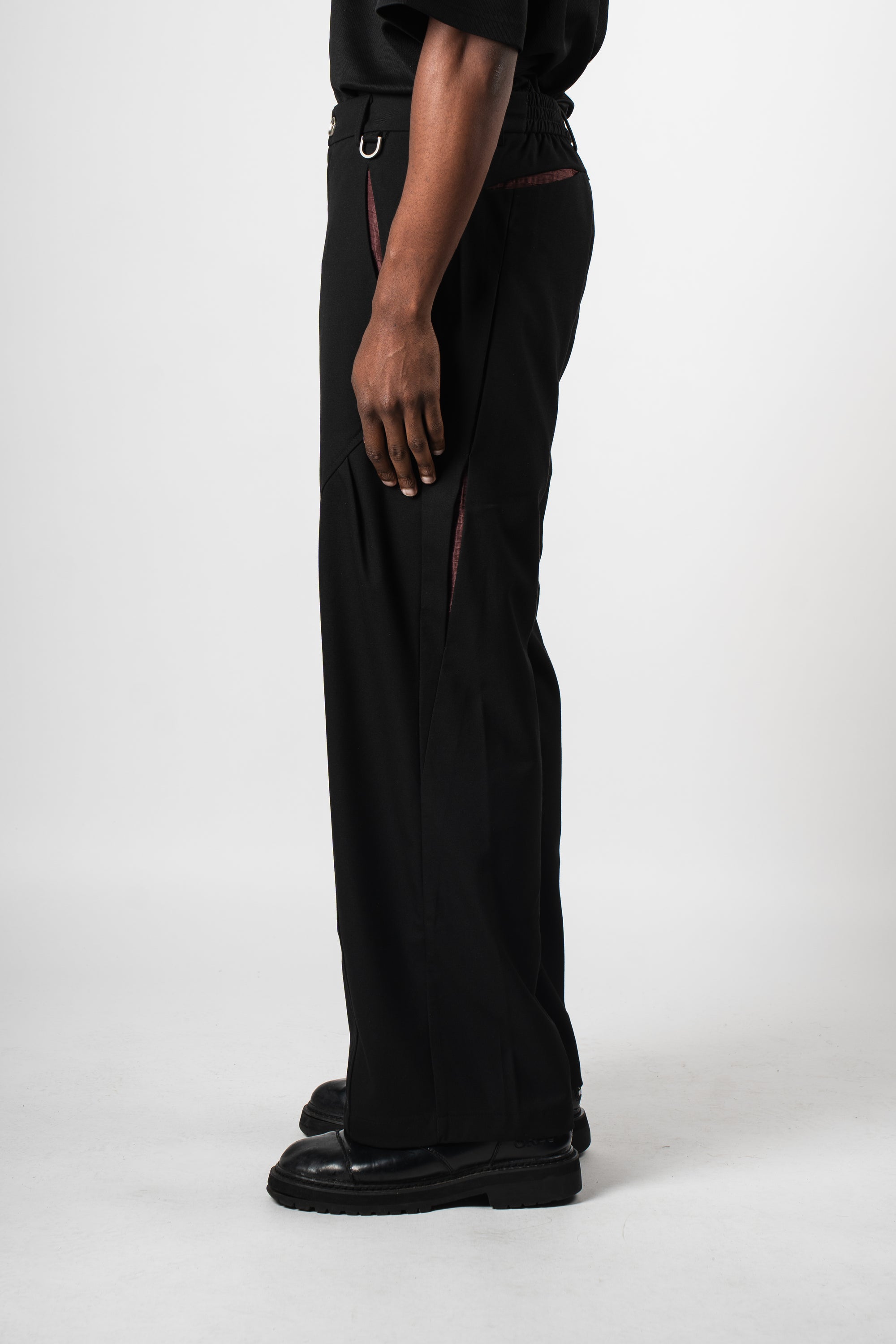 Slit Pleat Trousers