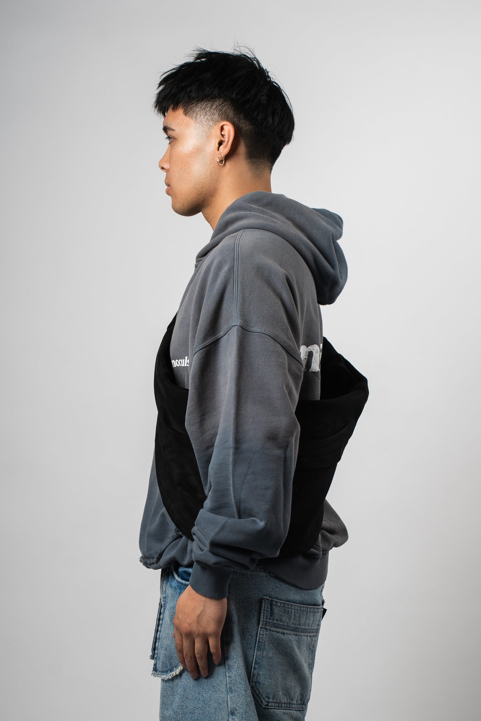 Vagrant Sling Bag Black