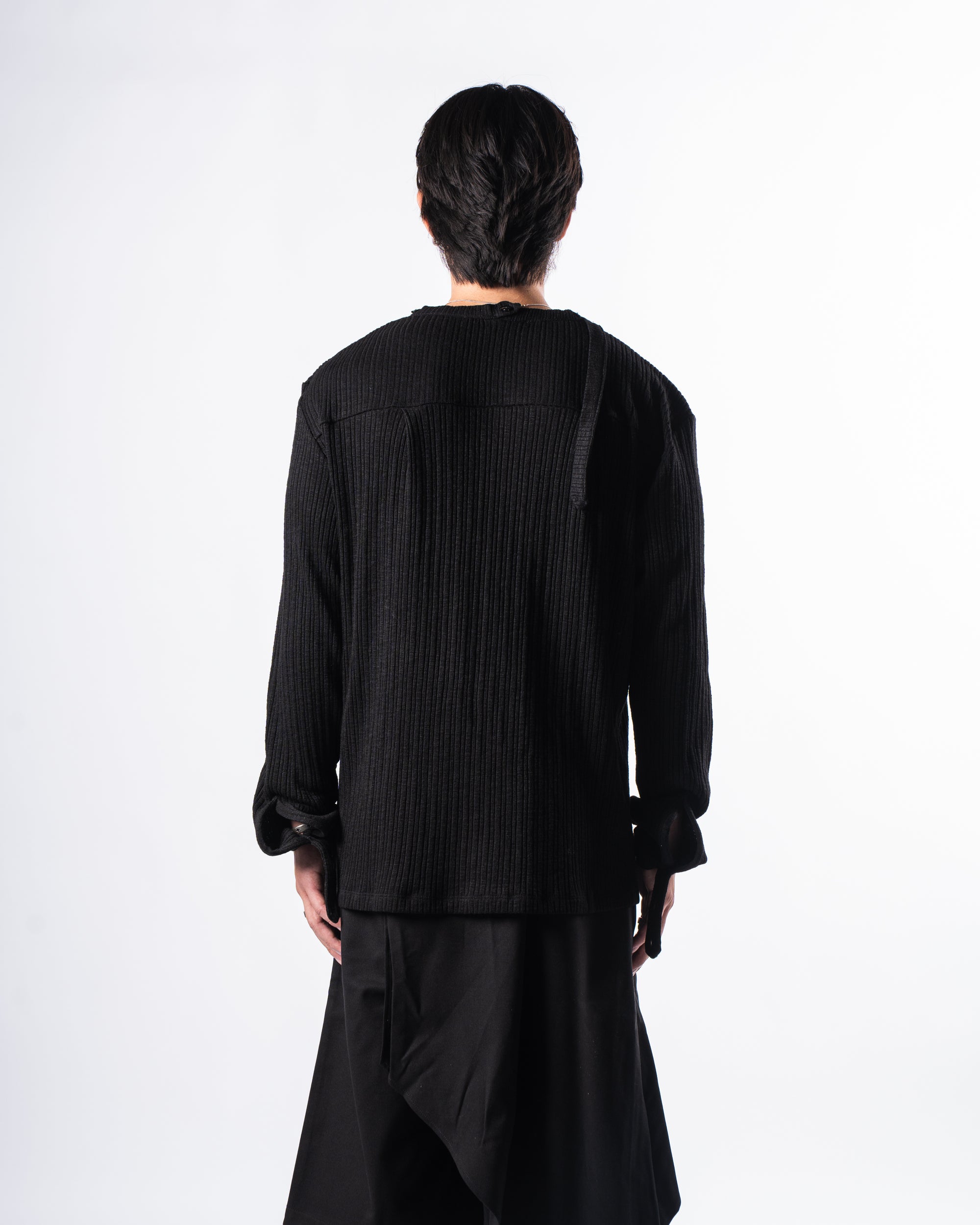 Ribbon Collar Sweater