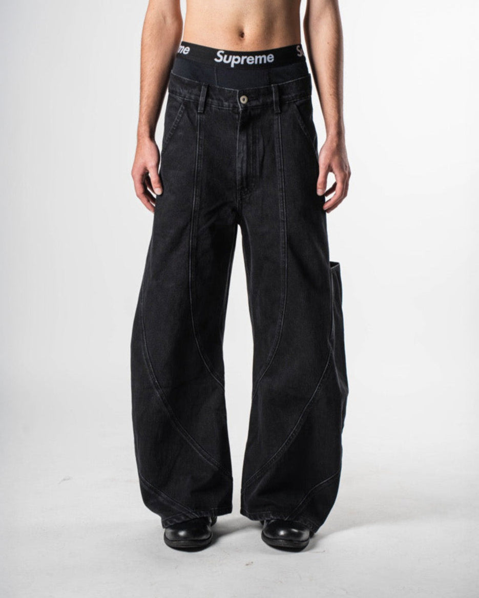 P009 Twisted Jeans