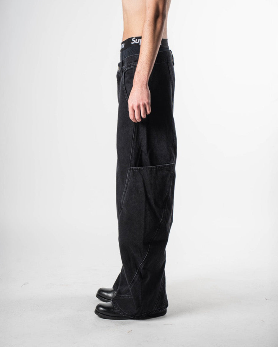 P009 Twisted Jeans