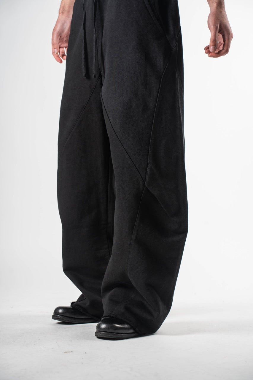 P016 Mamba Sweatpants